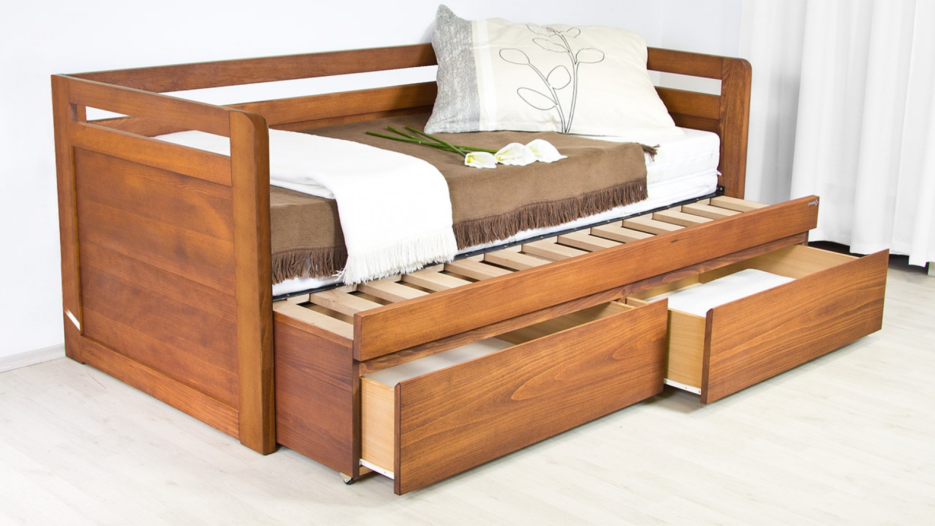 rozkladaci-postel-z-masivu-sofa-duo-do-l-01
